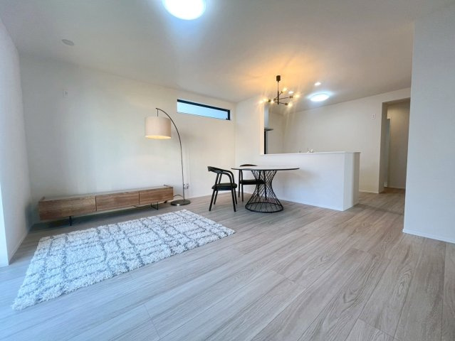 ハートフルタウン与那原町与那原　全4棟の玄関