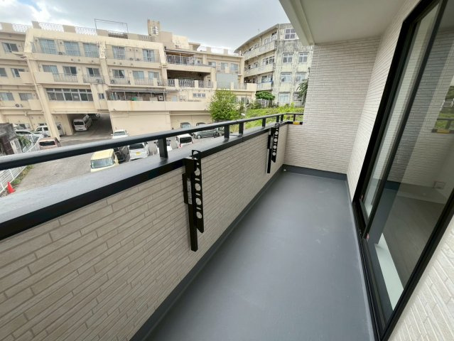 ハートフルタウン与那原町与那原　全4棟のバルコニー