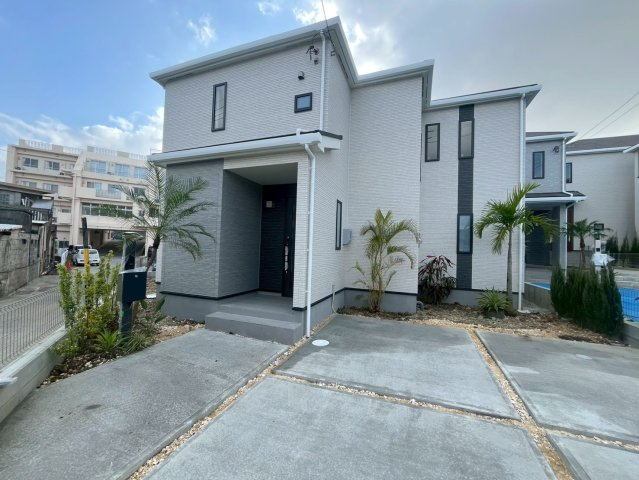 ハートフルタウン与那原町与那原　全4棟