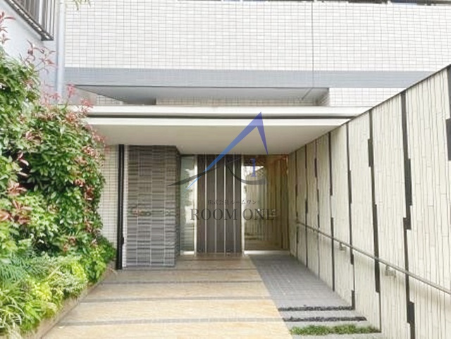 ORANGE PORTEのエントランス|エントランスです。