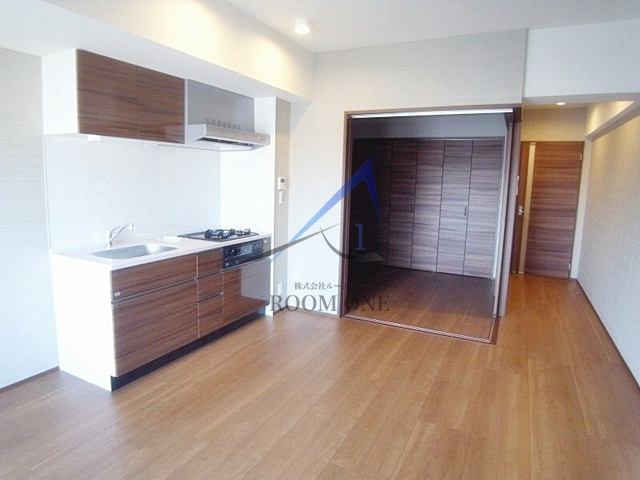 ORANGE PORTEの居間・リビング|洋室のお部屋です。