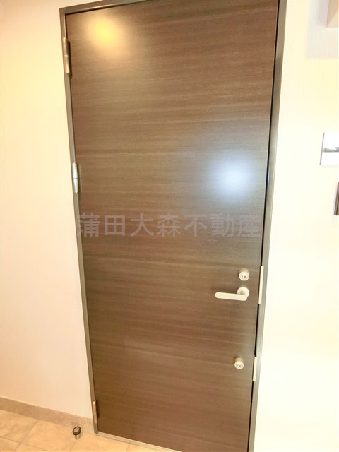 マノワール　デュモの玄関