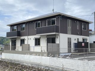 広島市安佐北区三入５丁目のアパート