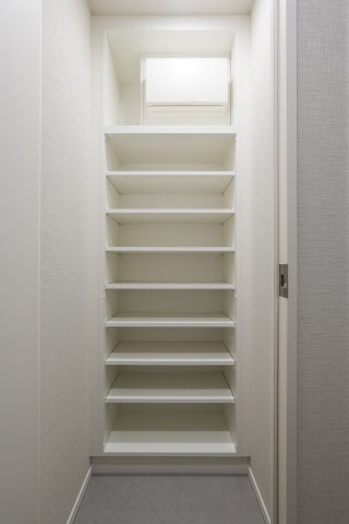 リビオメゾン大岡山の収納|専用の収納スペースです