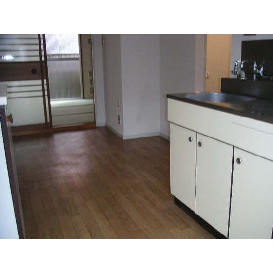 フォーブルかつらの洋室|コンパクトで使いやすい洋室です