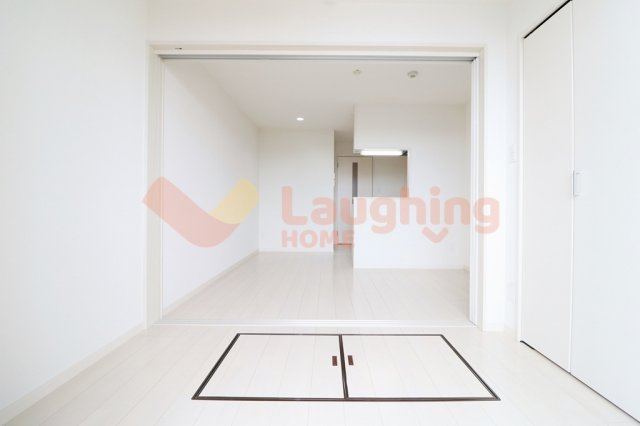 Riz Grande花畑駅前の居間・リビング|ゆったり過ごせる居間です