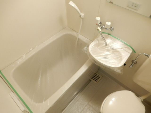 ルミエール明石の浴室