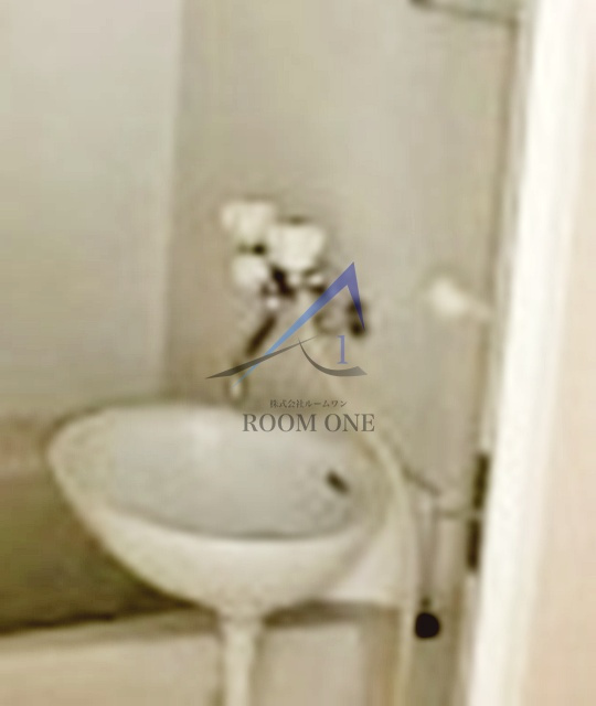 エクシード根岸の洗面所|洗面台です。