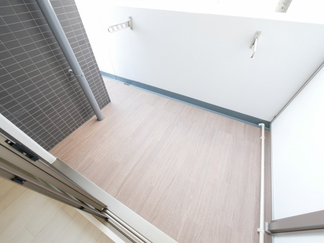 エステムコート中之島ＧＡＴＥIIのバルコニー