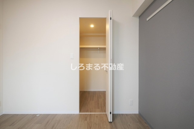 ラ　フェリーチェ難波の収納