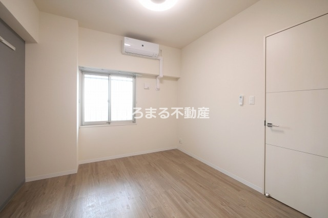 ラ　フェリーチェ難波の洋室