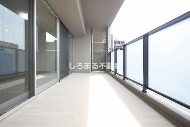 ラ　フェリーチェ難波のバルコニー