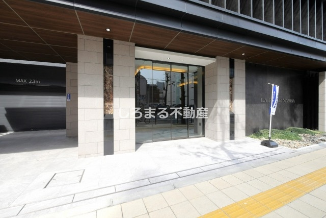 ラ　フェリーチェ難波のエントランス