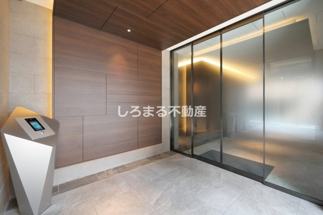 ラ　フェリーチェ難波のエントランス