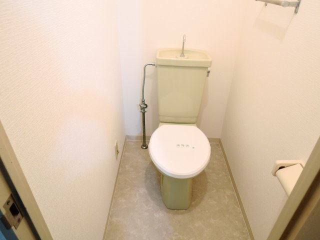 ドムス西高槻のトイレ