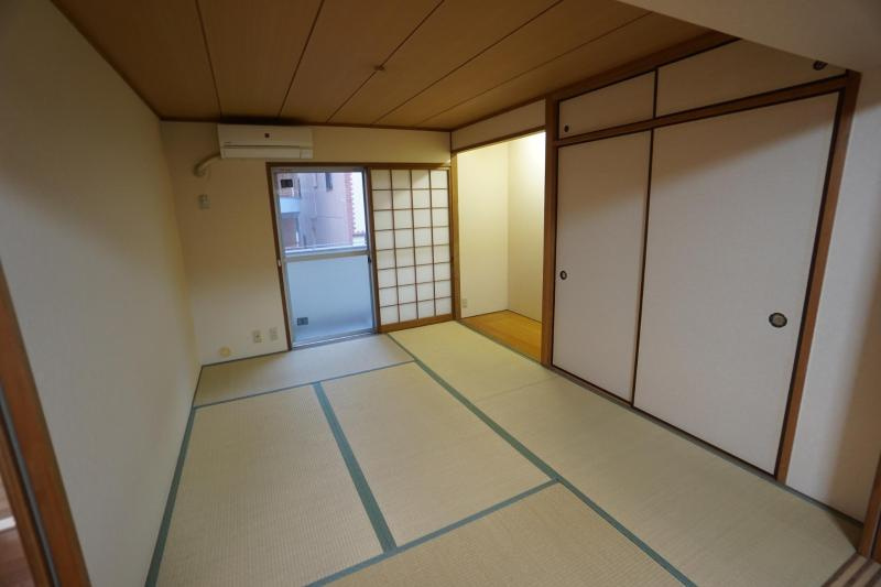 ドムス西高槻の寝室