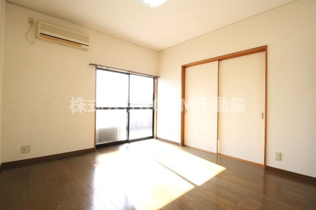 ピュアコート高橋の居間・リビング