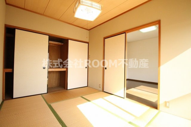 ピュアコート高橋の和室