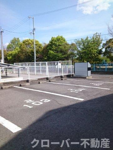 パークハイツの駐車場