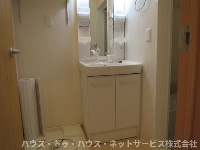 Bella Luce (ﾍﾞﾗﾙｰﾁｪ)の洗面所