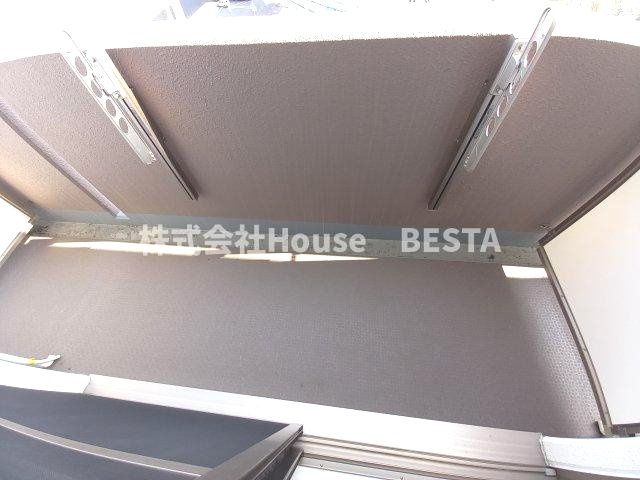 メルディアキューブ新長田のバルコニー