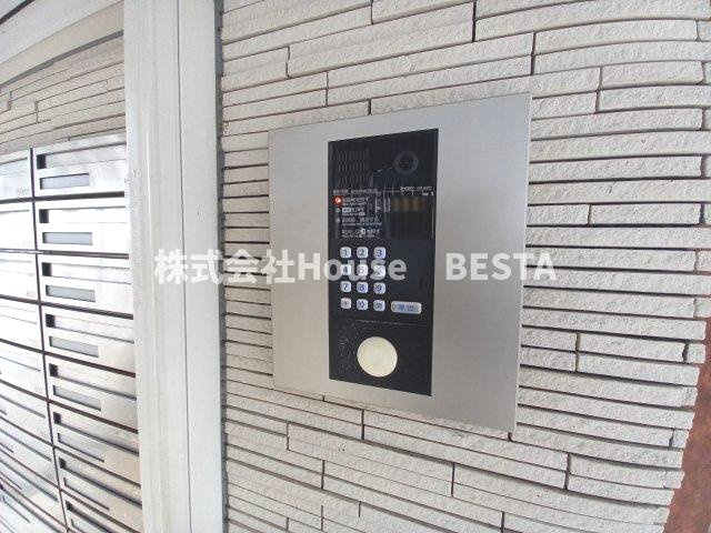 メルディアキューブ新長田のエントランス