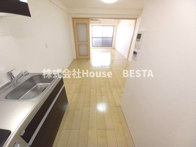 メルディアキューブ新長田の和室