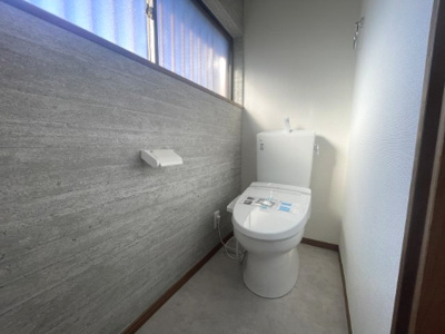 【トイレ】 | 戸建 笠間市東平１丁目 | 二階トイレ