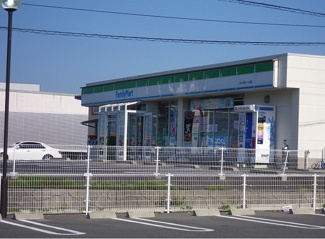 【周辺】 | ルポゼＡ | ファミリーマート出雲ドーム店まで550m