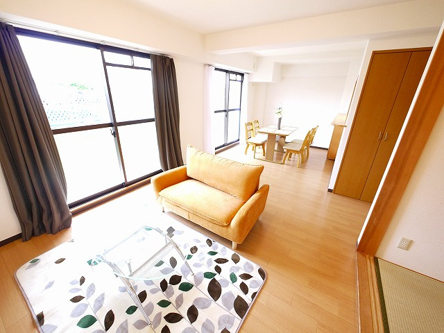 グレースコート恋の窪の居間・リビング|おしゃれなリビングです