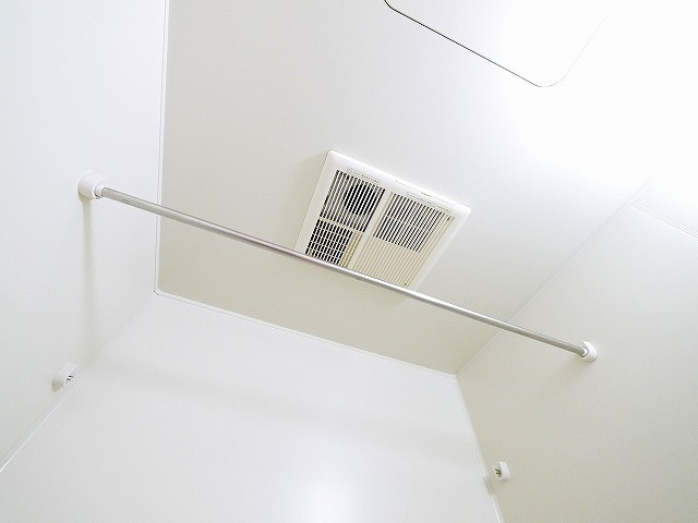 グレースコート恋の窪の設備|浴室乾燥機付き