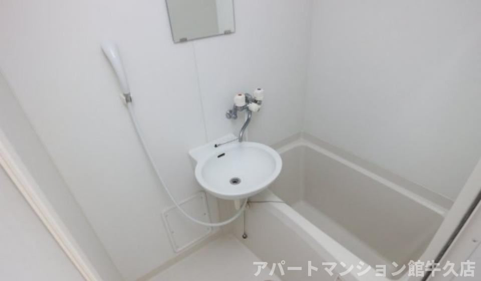 レオパレスソレーユの浴室|画像5