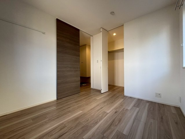 ヴィブレハイム・Ｋの玄関