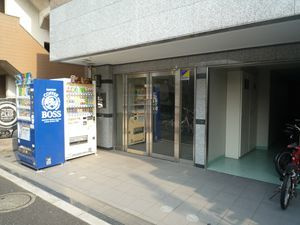 サンスタレ中村橋のエントランス|毎日通るエントランスはこのようになっています