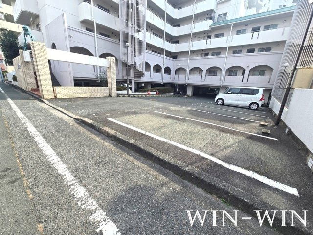 グリーンパーク吉田の駐車場