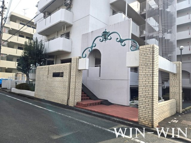 グリーンパーク吉田のエントランス