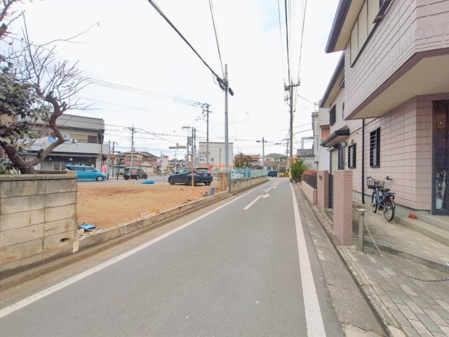 ふじみ野市福岡中央２丁目の売地の前面道路含む現地写真|南側約4ｍ公道