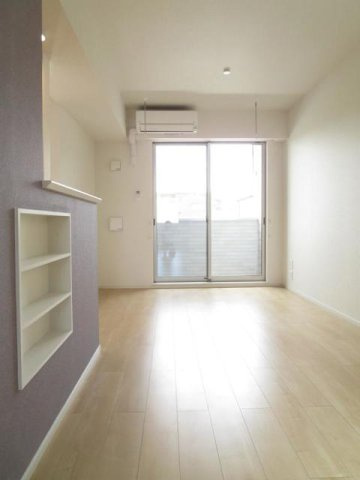 フォー　シュラインＢの居間・リビング