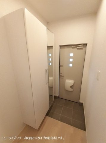 ハーベストヤヨイＡの玄関