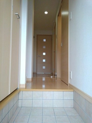 ブライトガーデンの玄関