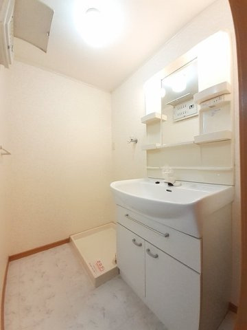 セレーノ城北の洗面所