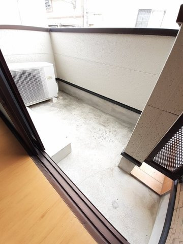 セレーノ城北のバルコニー