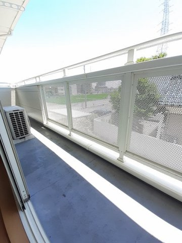 アルト・アルベロＡのバルコニー