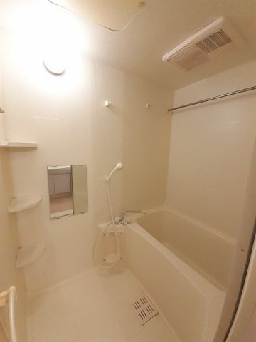 アルト・アルベロＡの浴室