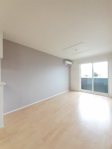 ルミナスしまだⅡの居間・リビング