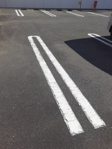 アルト・アルベロＢの駐車場