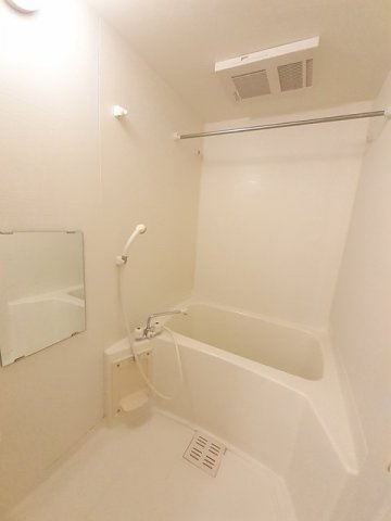 アルト・アルベロＢの浴室