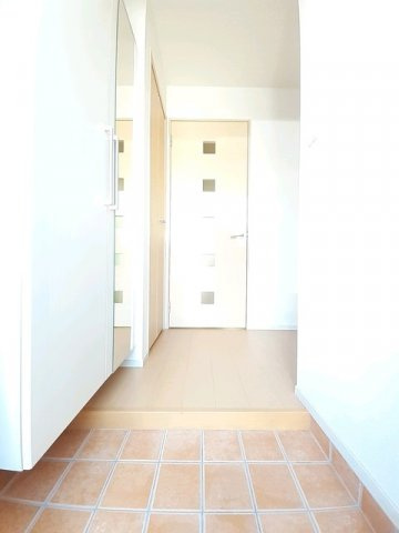 スターハイツ　ＮＳ　Ｂの玄関