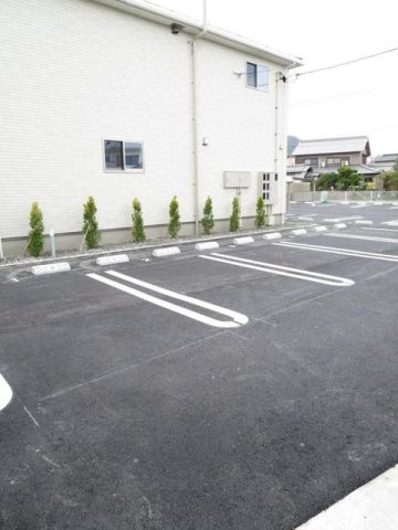 ミライエ沖浜Ⅱの駐車場