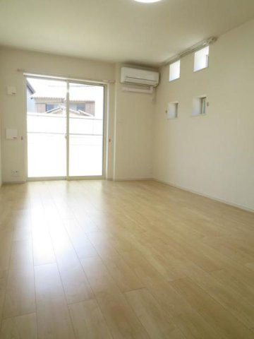 セレノ城南Ａの居間・リビング